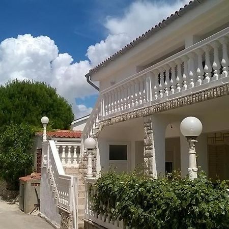 Apartmani Prpic Вир Экстерьер фото
