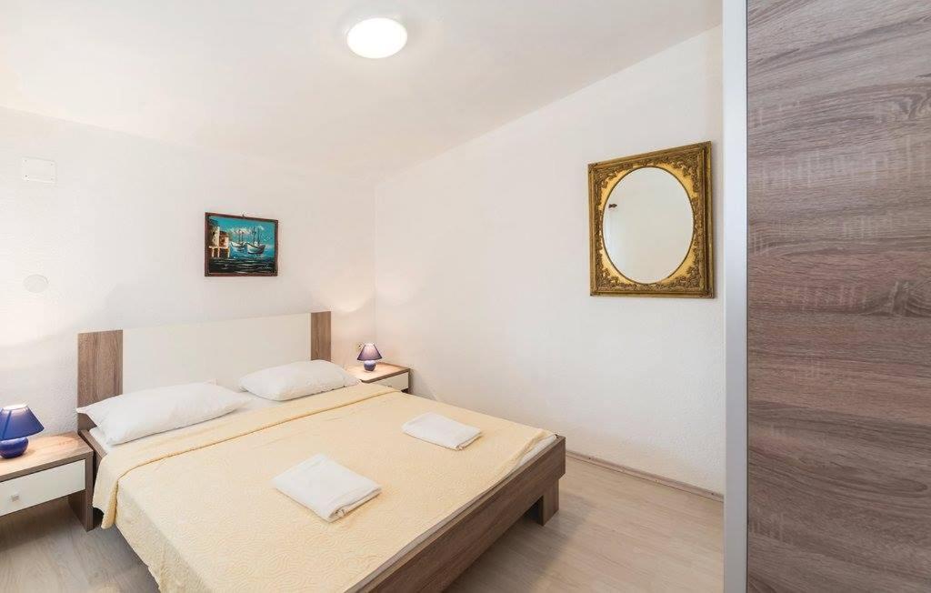 Apartmani Prpic Вир Экстерьер фото
