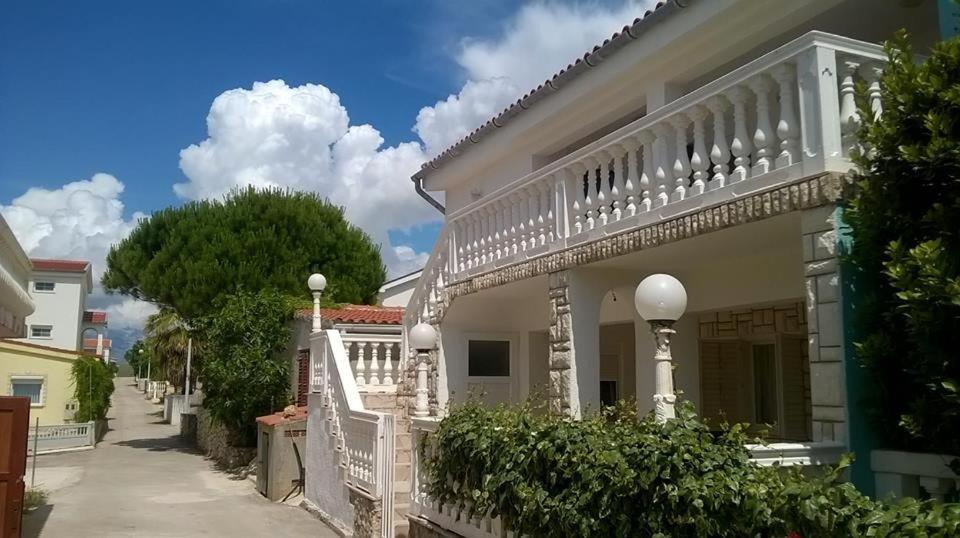 Apartmani Prpic Вир Экстерьер фото